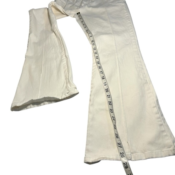 Altered State Emberly White Front Pocket Flare Jeans Sz Small - Picture 12 of 14